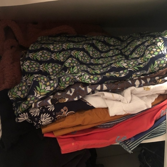 Reseller Inventory Mystery Box - Women’s Various Sizes | Midrange Brands - Picture 5 of 5